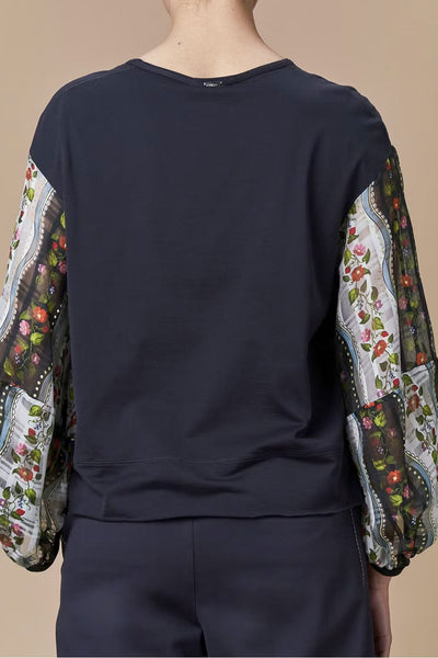 Top with bell-shaped sleeves