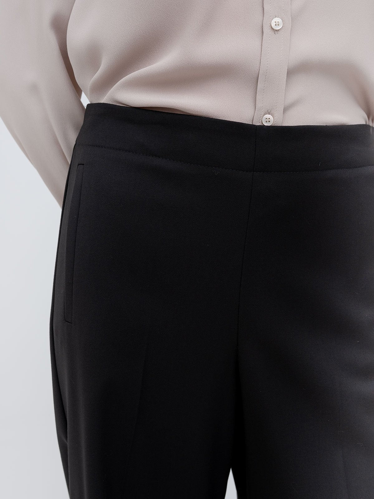 Straight fit trousers with elasticated waist