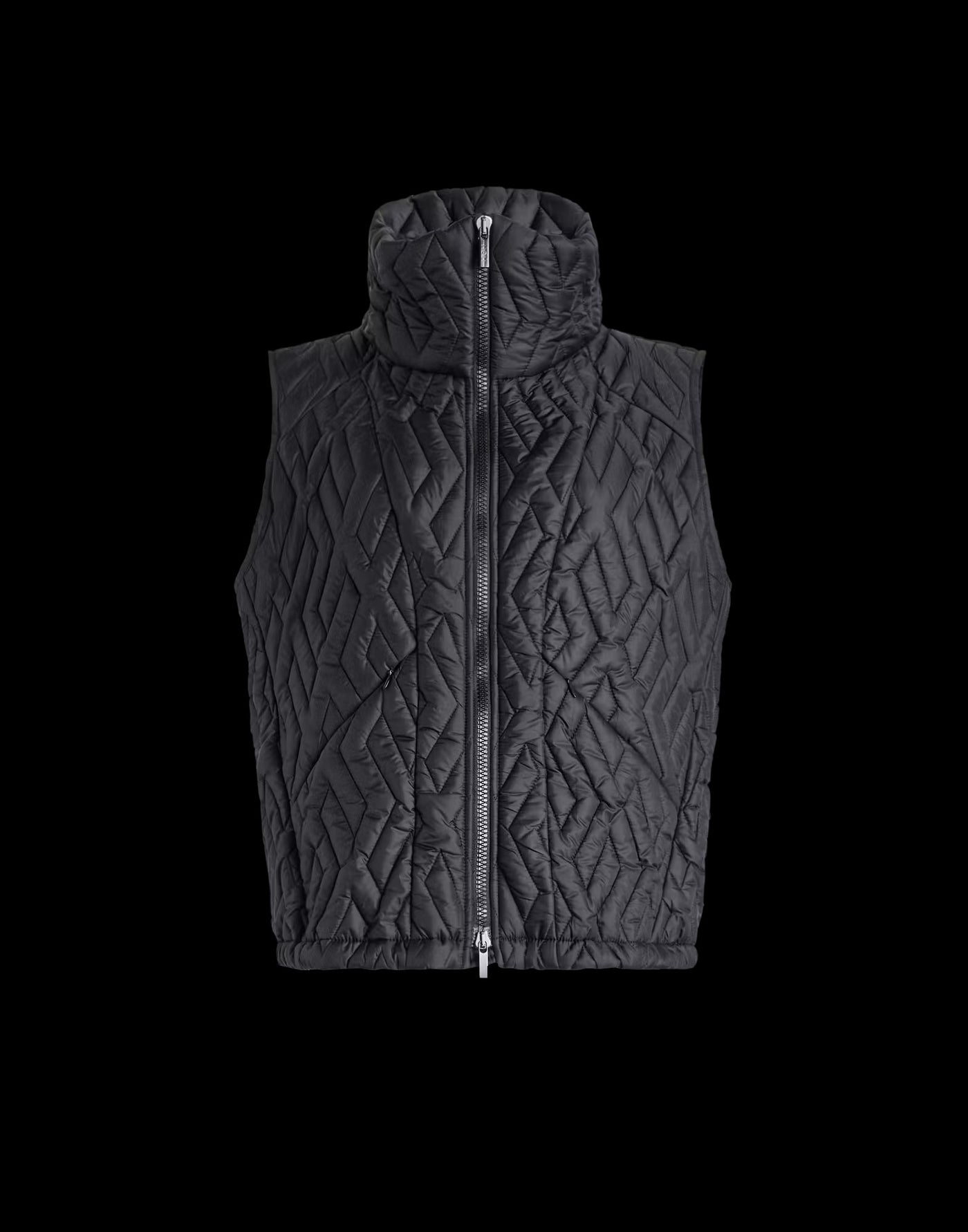 Gilet with geometric quilting