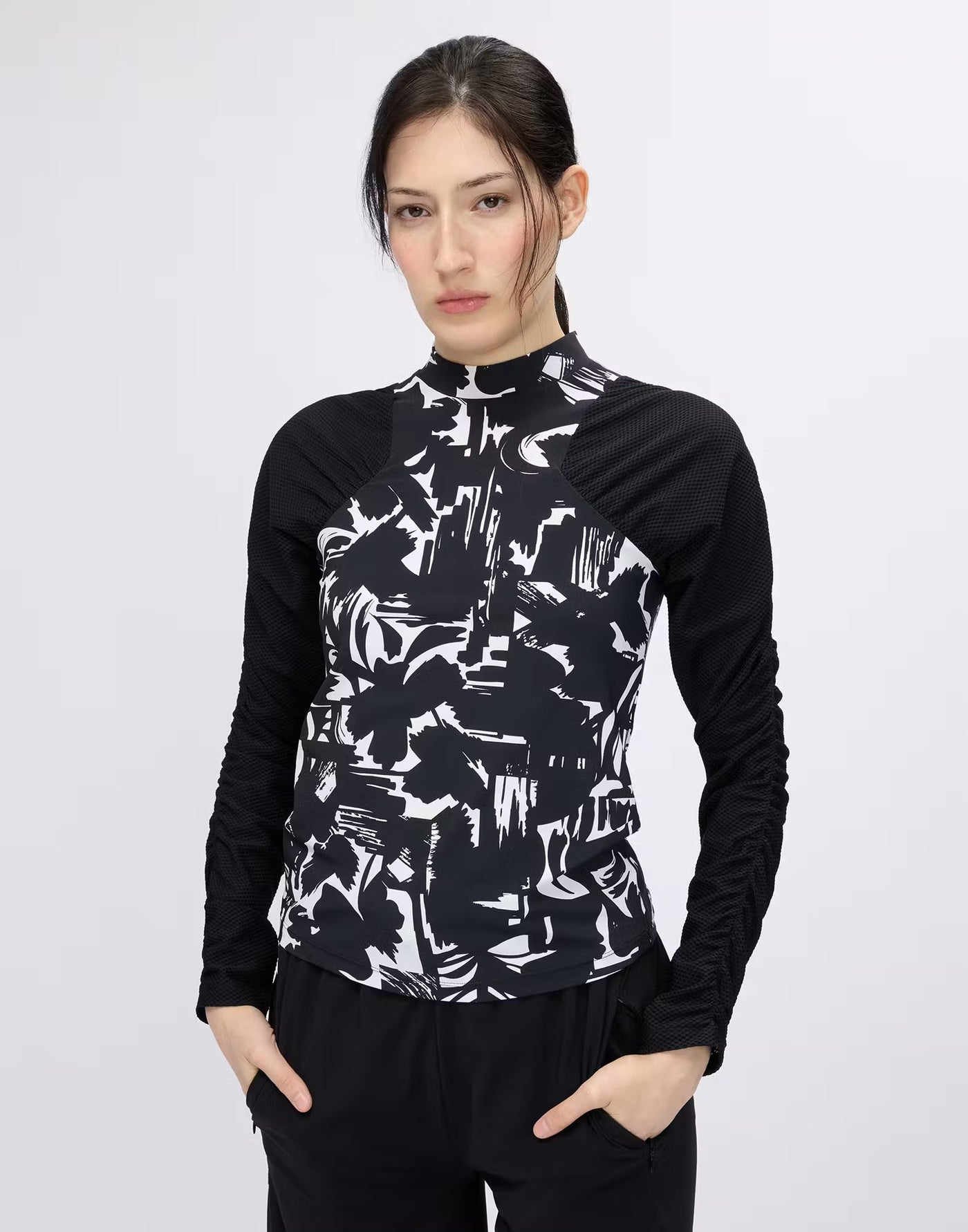 T-shirt with mesh sleeves