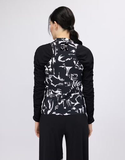 T-shirt with mesh sleeves