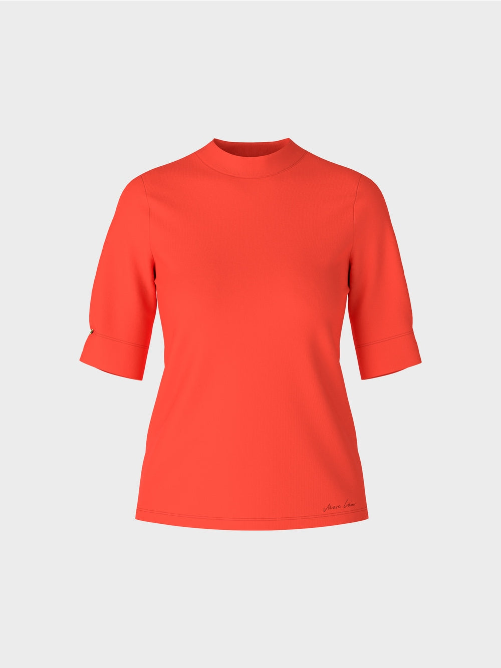 T-shirt with half-length sleeves