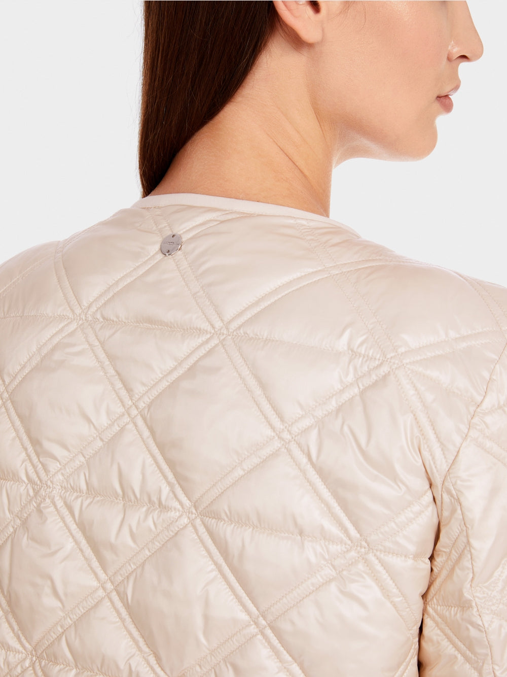 Quilted round neck outdoor jacket