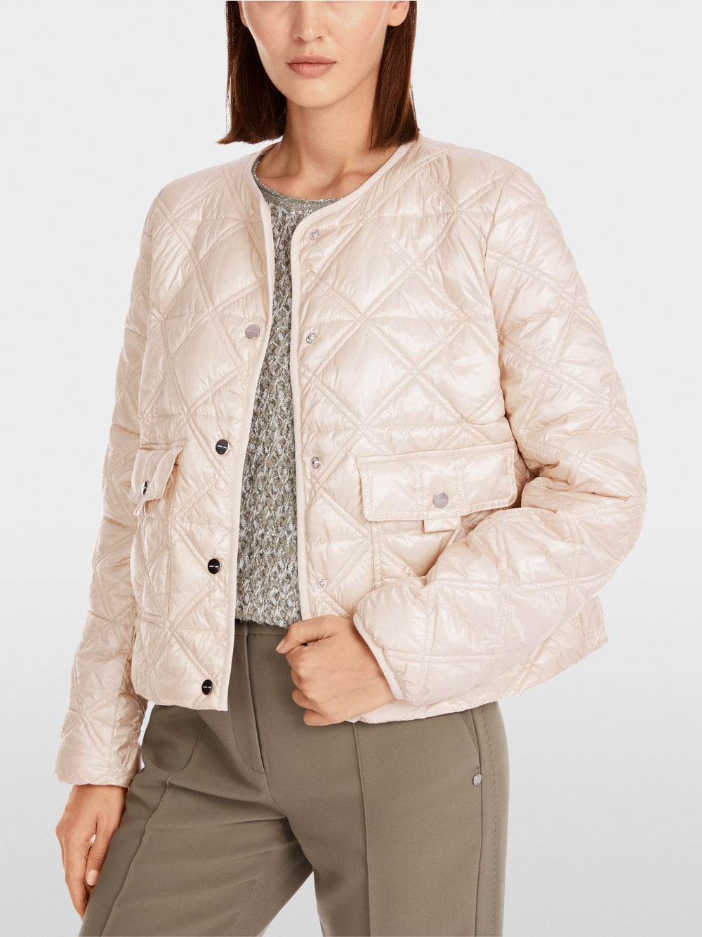 Quilted round neck outdoor jacket