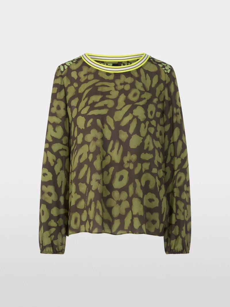 Slip-on blouse with leo print