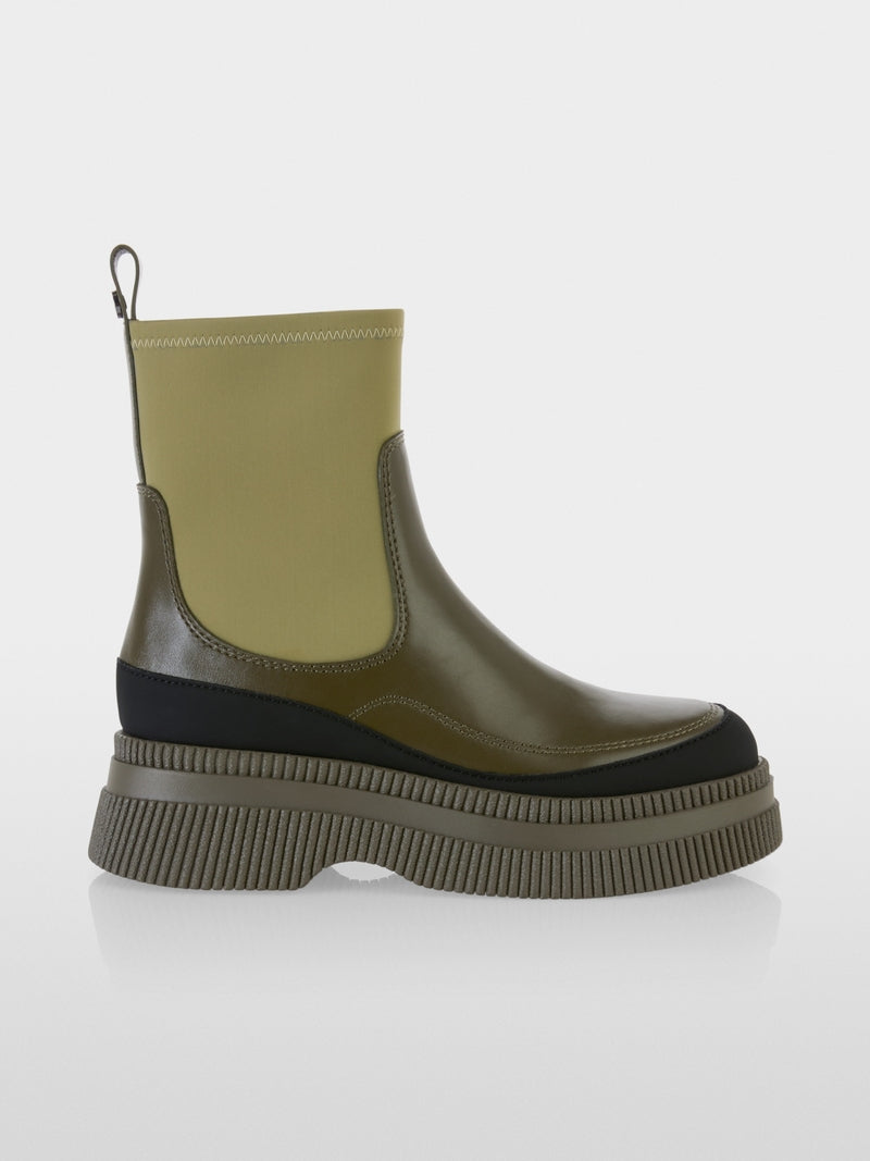 Slip-on ankle boots