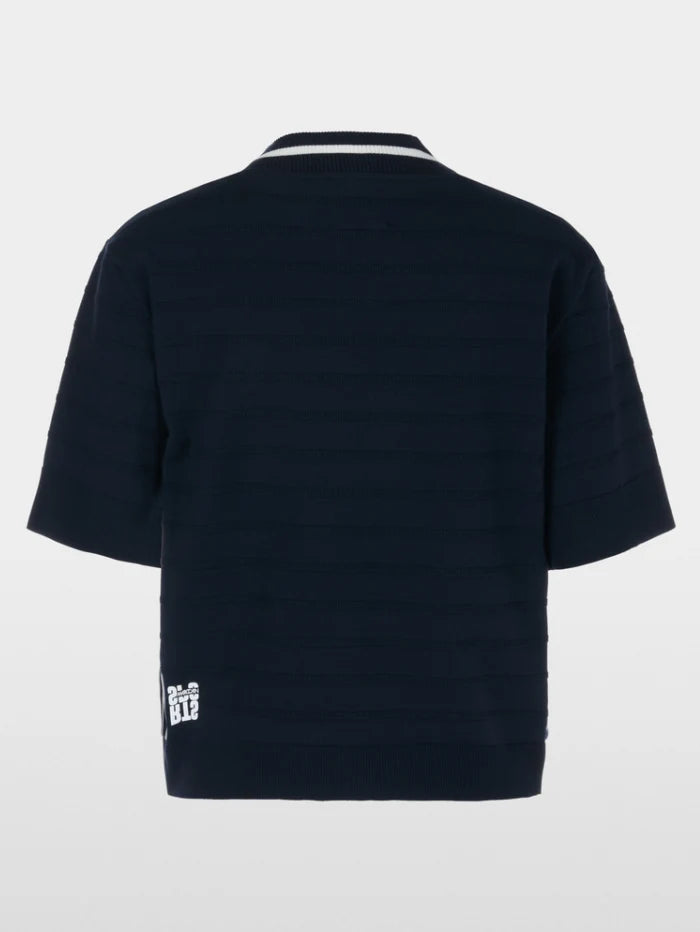 Short sleeved jumper with front zip